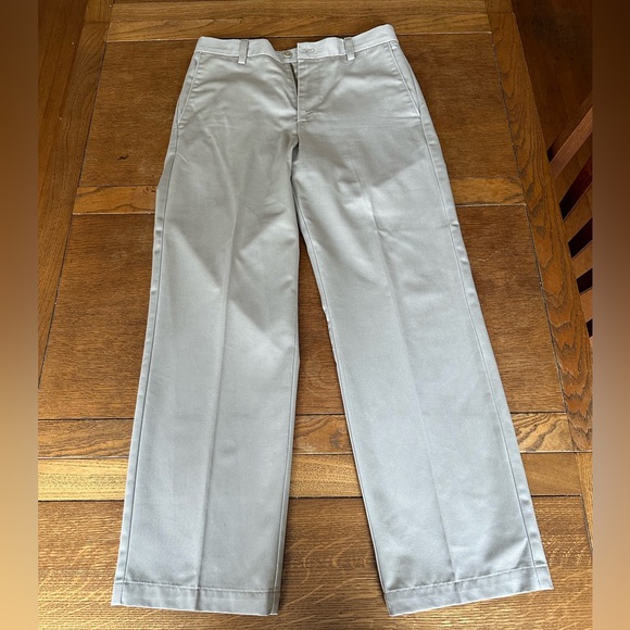 Izod Other - IZOD Men’s American Chino Dress Pants 30x30 - Straight Fit